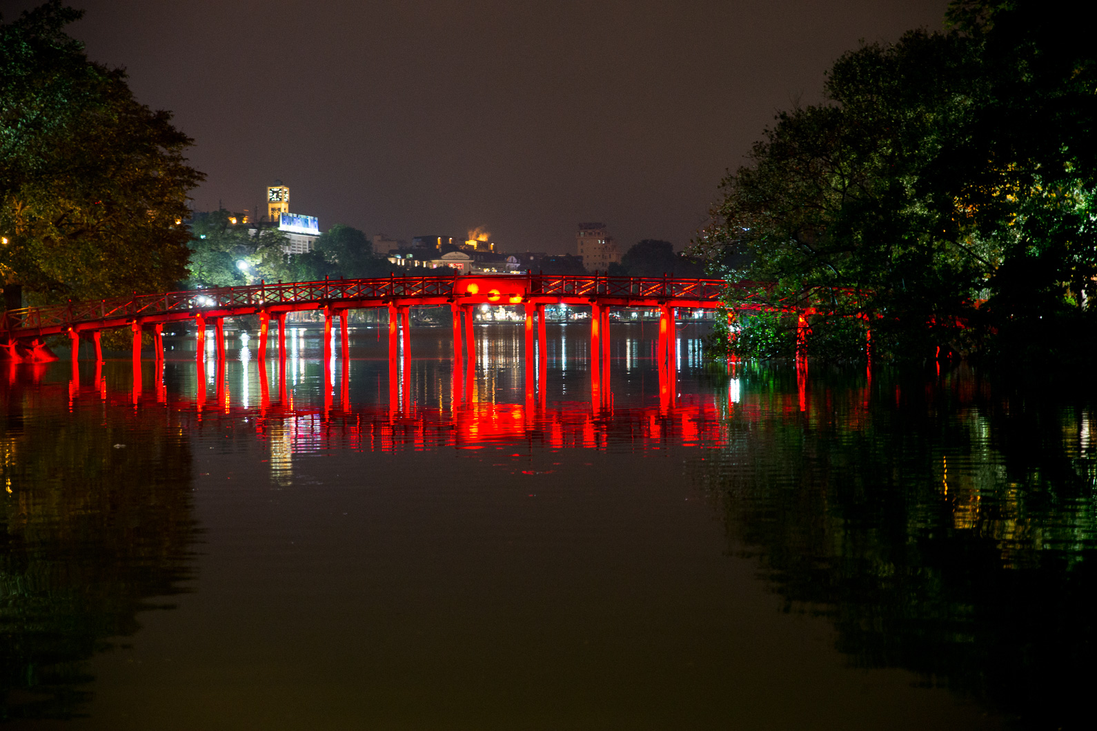 20141106 193042 Wasserpuppentheater Hanoi